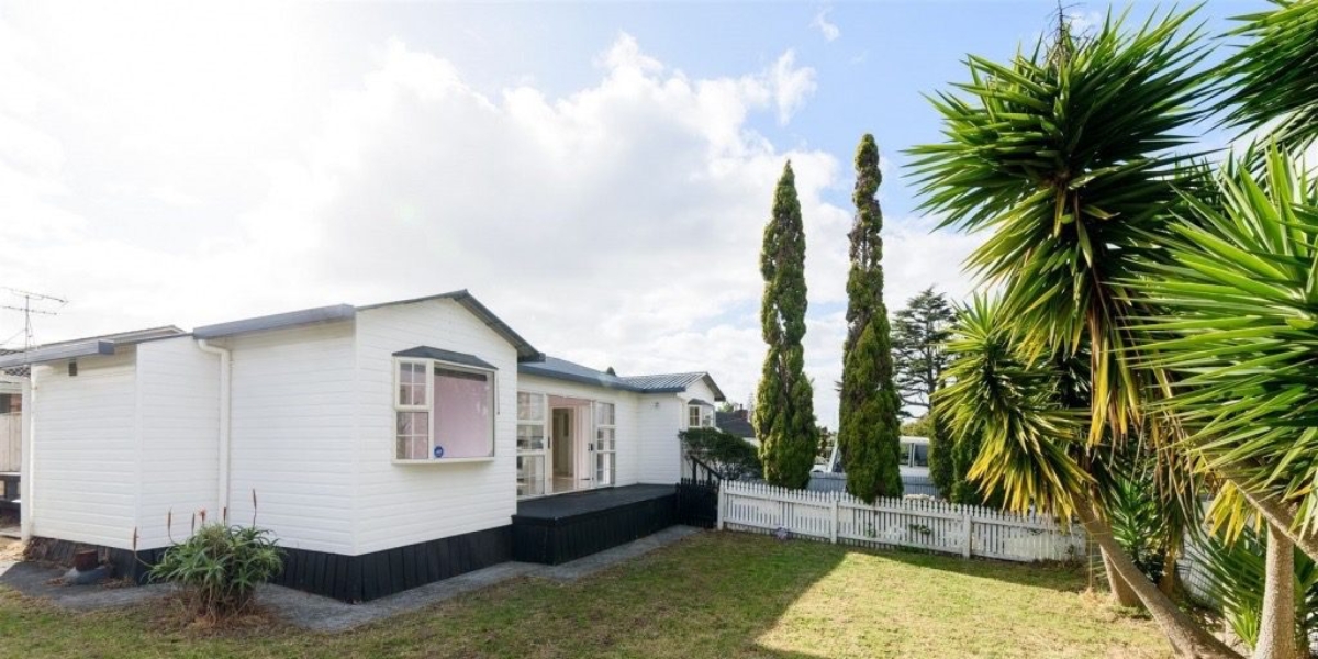 2 Walters Road, Mount Wellington,   NZ