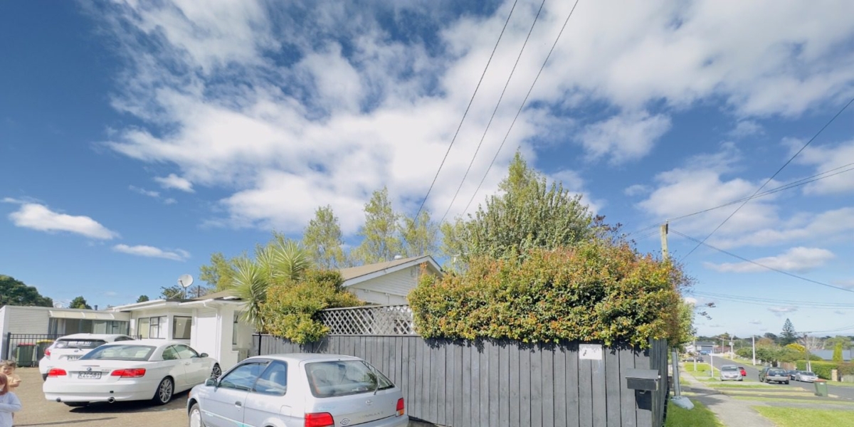 1/15 James Road, Manurewa,   NZ