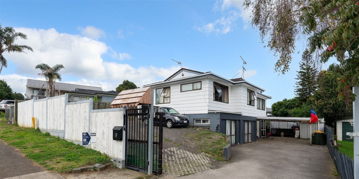 6 Montego Place, Weymouth,   NZ