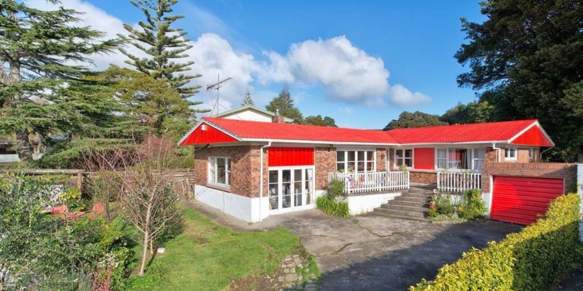 53 David Avenue, Hill Park,   NZ