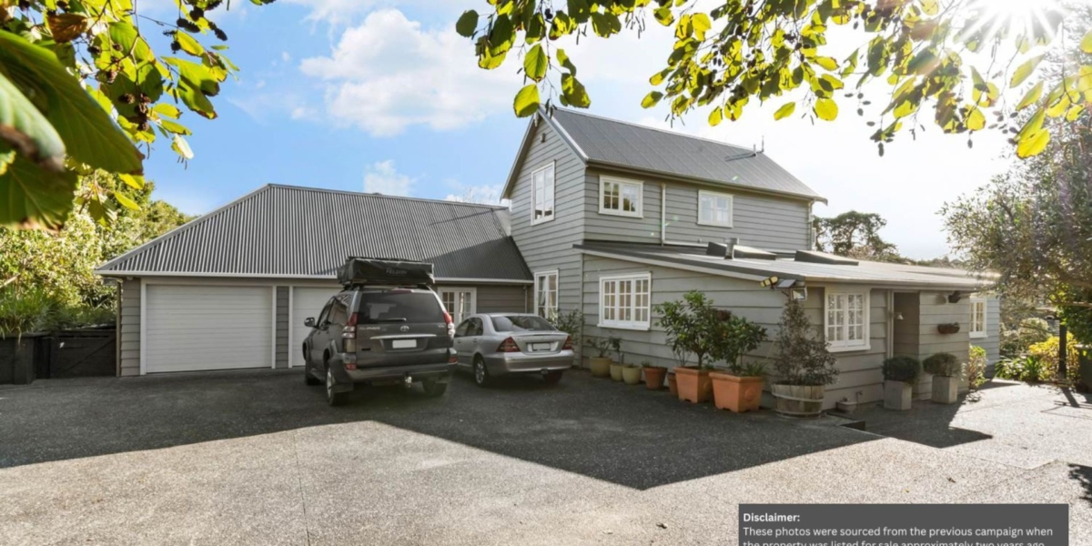 284 Whitford Park Road, Whitford,   NZ