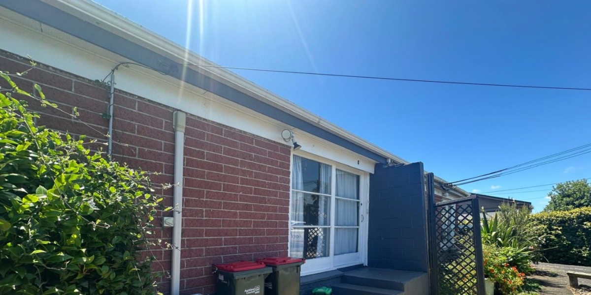2/8A Heretaunga Avenue, Onehunga,   NZ