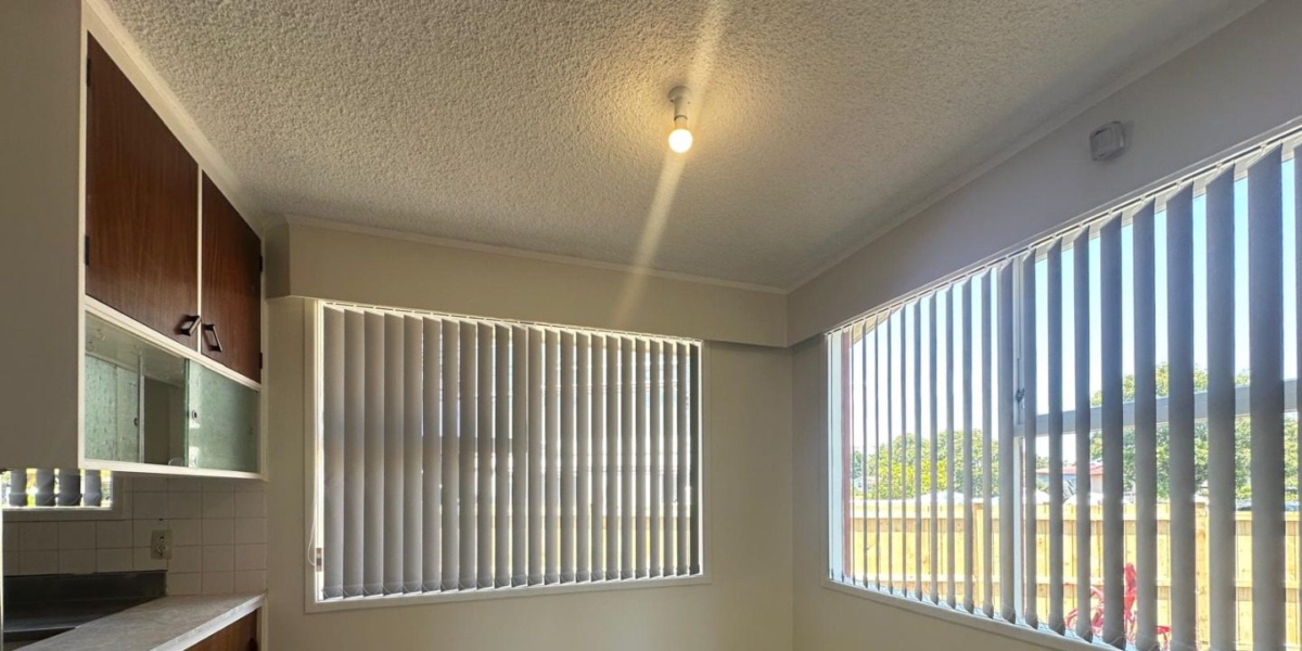 42 Harania Avenue, Favona,   NZ