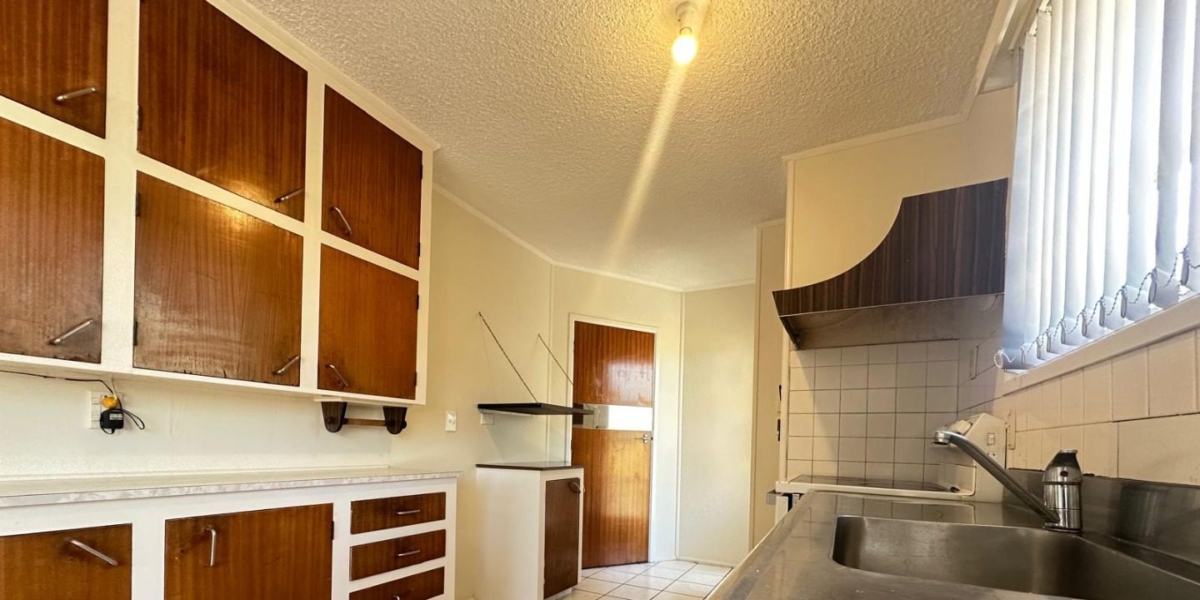 42 Harania Avenue, Favona,   NZ
