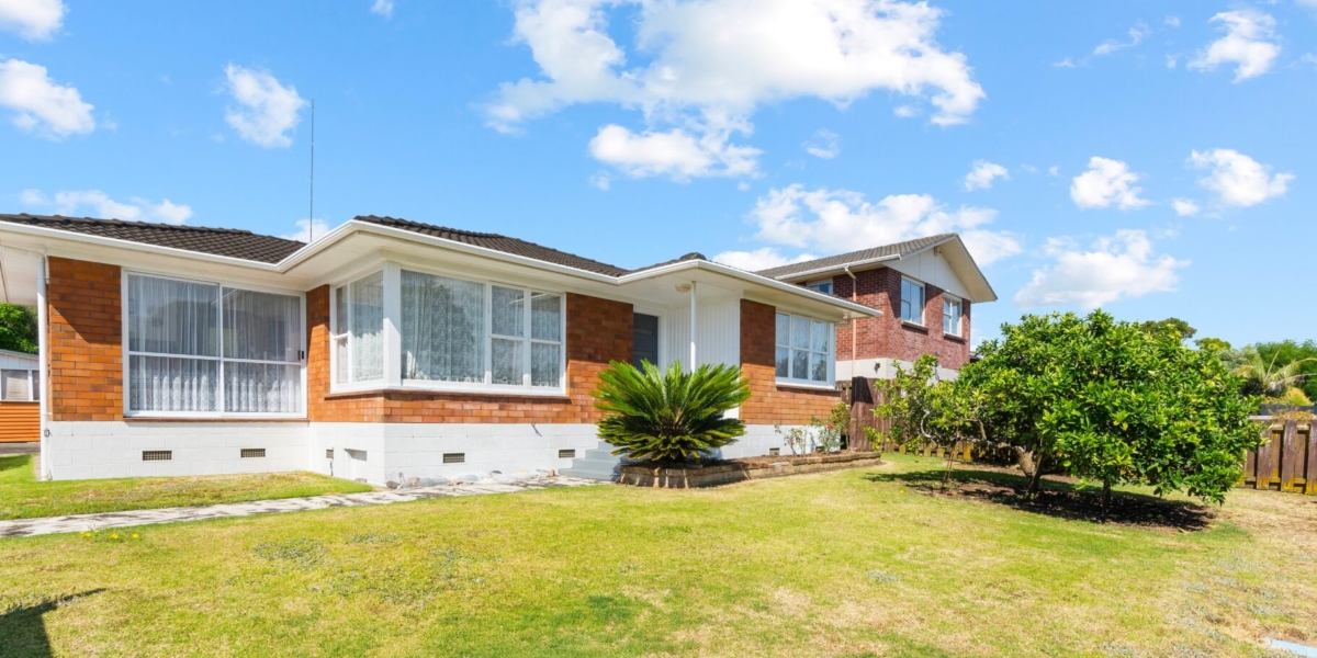 72 Muir Avenue, Mangere Bridge, Auckland 2022 NZ