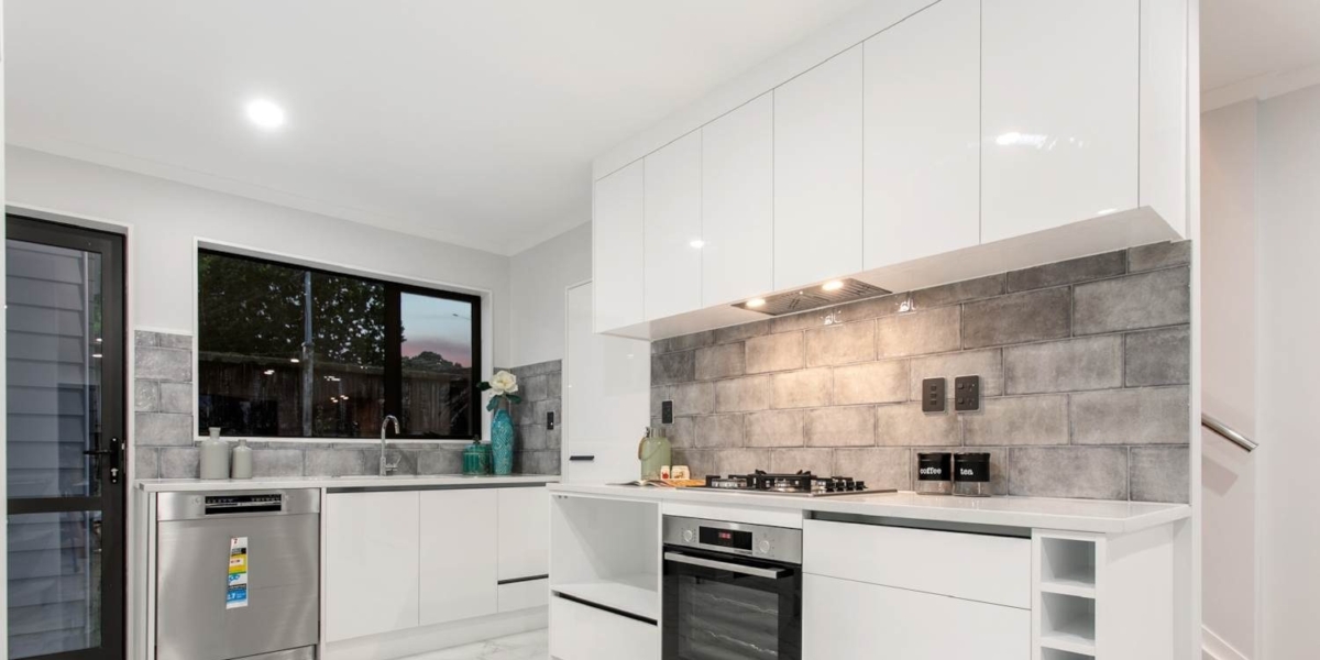 664D Pakuranga Road, Howick,   NZ