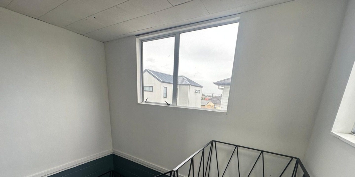720 Massey road, Mangere,   NZ
