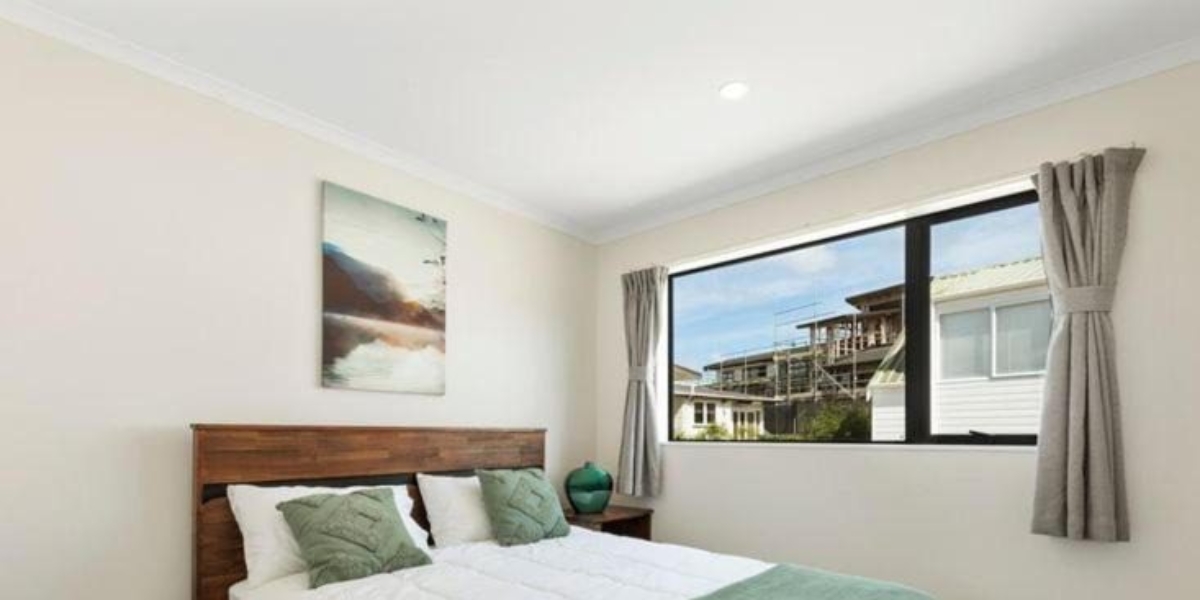 13D Bel Air Drive, Hillsborough,   NZ