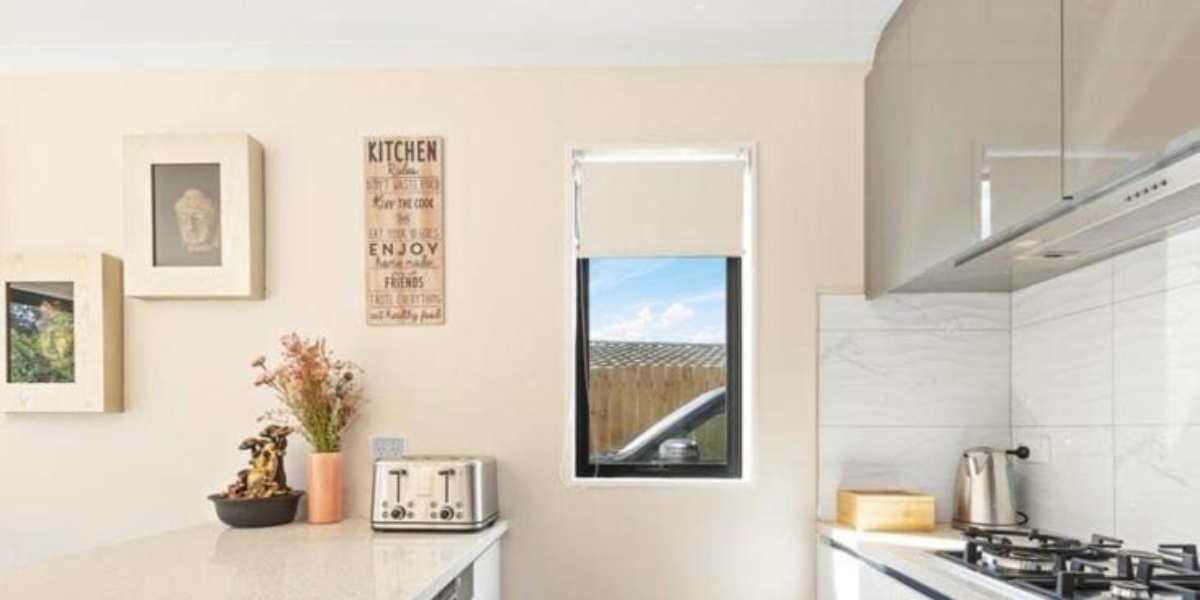 13D Bel Air Drive, Hillsborough,   NZ