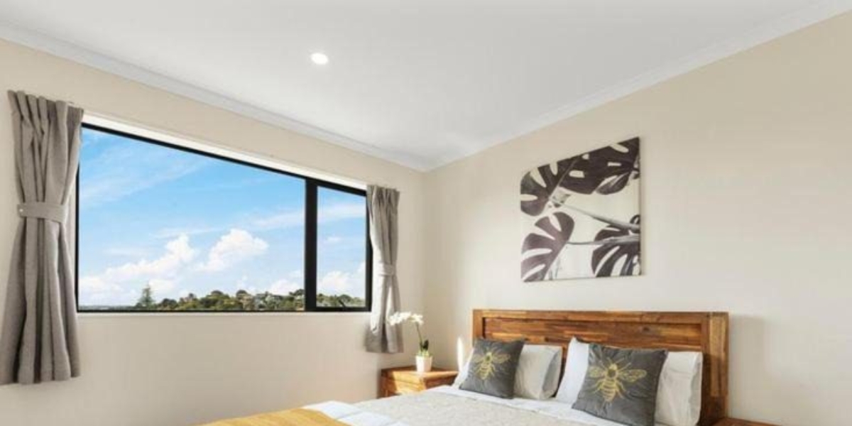 13D Bel Air Drive, Hillsborough,   NZ