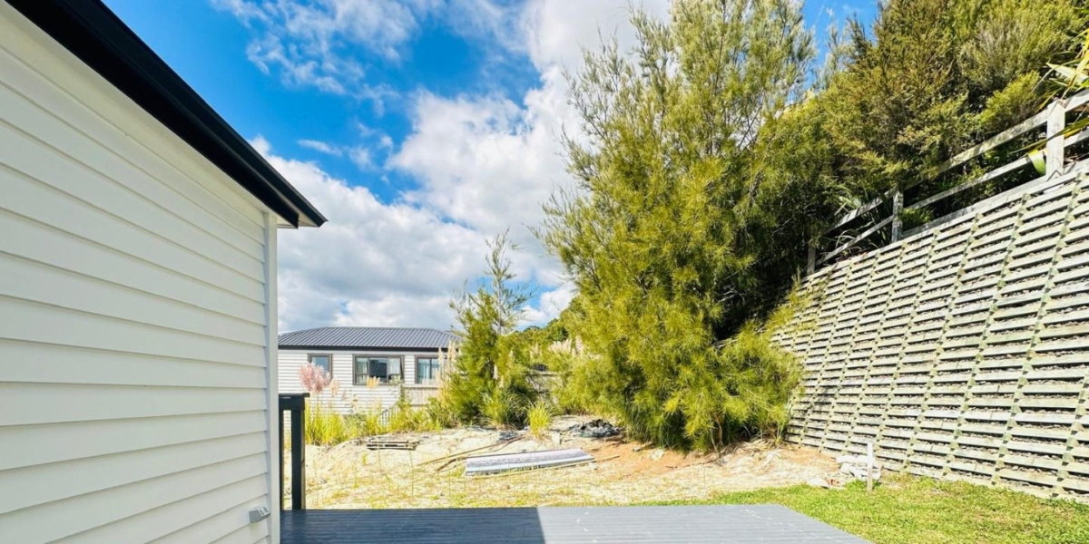 78 Joseph Street, Flat Bush,   NZ