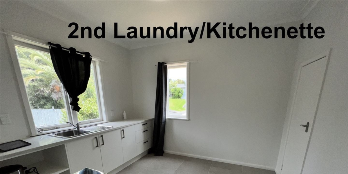 17A Kereru Street, Henderson,   NZ