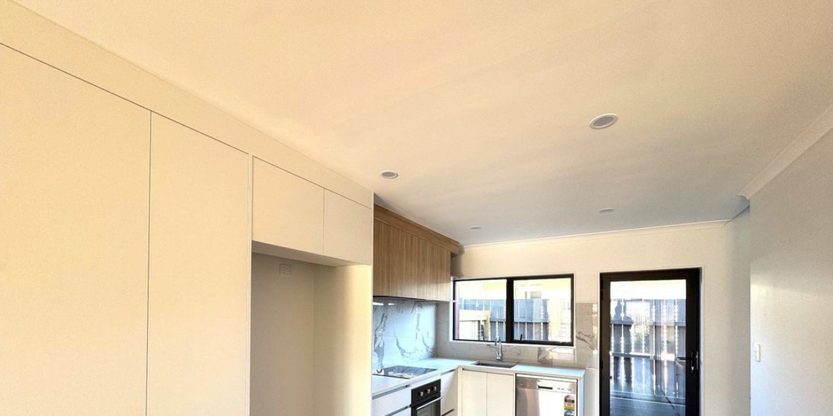 56A Cyclamen Road, Mangere,   NZ