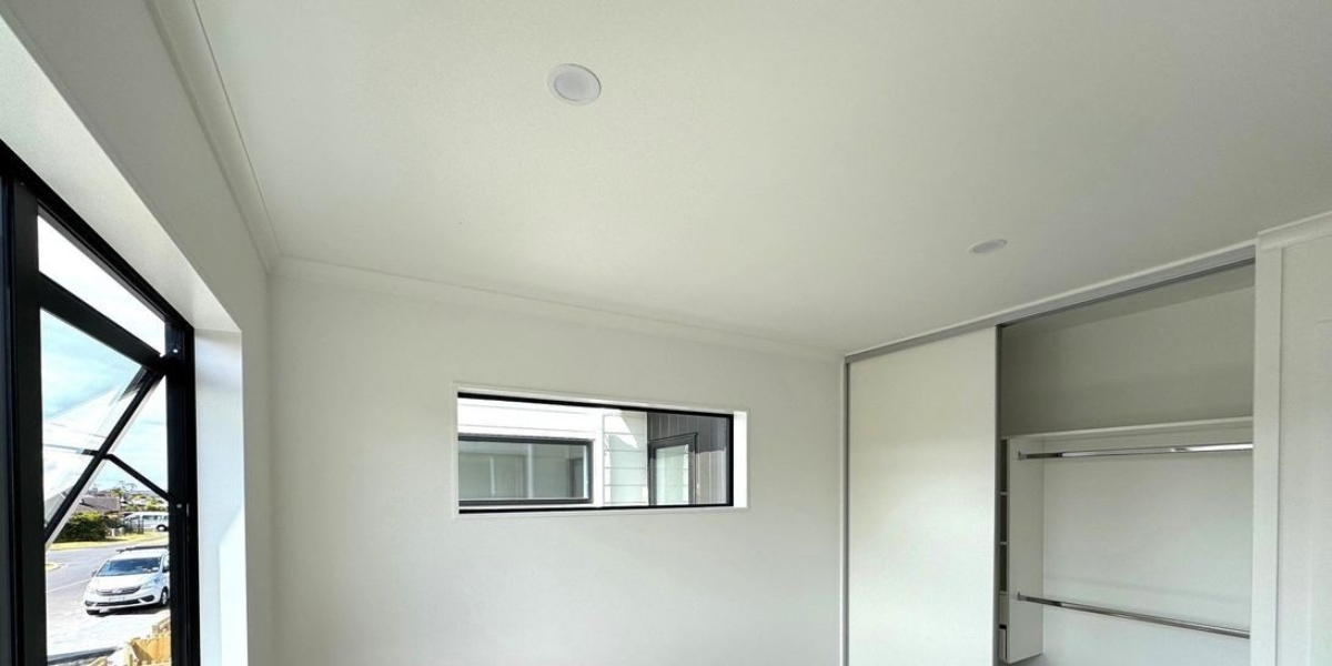 56A Cyclamen Road, Mangere,   NZ