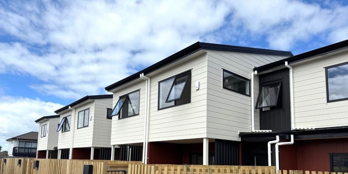 56E Cyclamen, Mangere,   NZ