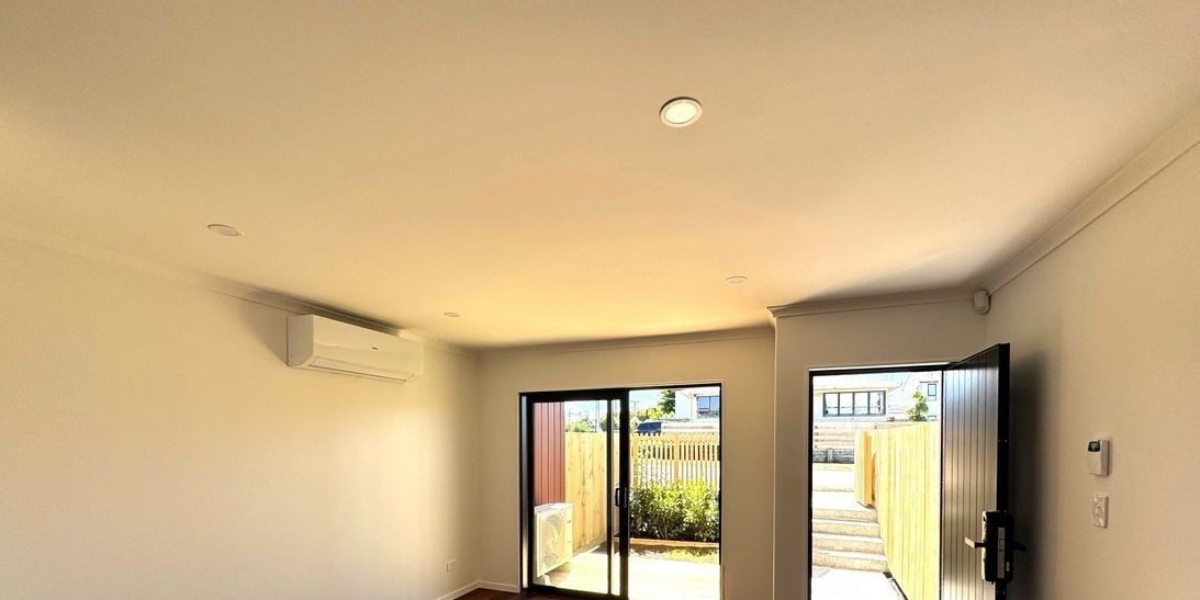 56E Cyclamen, Mangere,   NZ