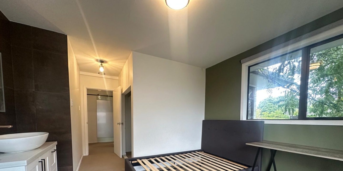 24B Duncan Ave, Te Atatu South,   NZ