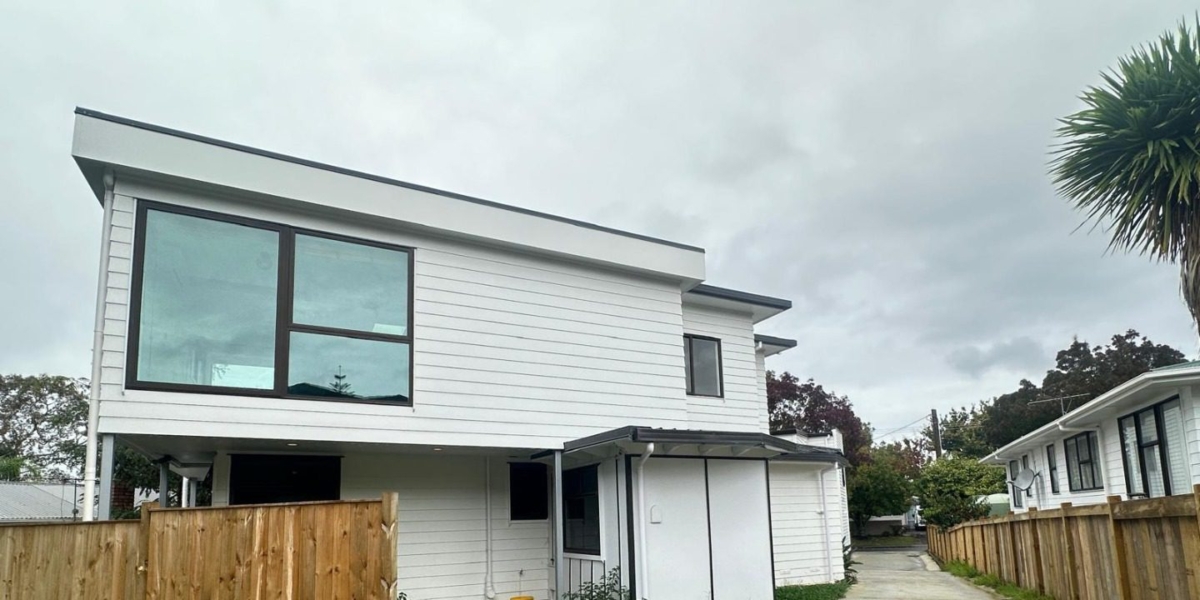 24B Duncan Ave, Te Atatu South,   NZ