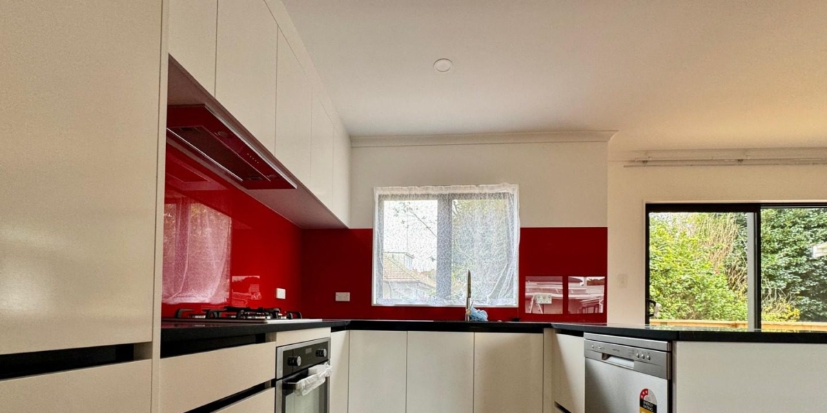 18A Memorial Avenue, Mount Roskill,   NZ