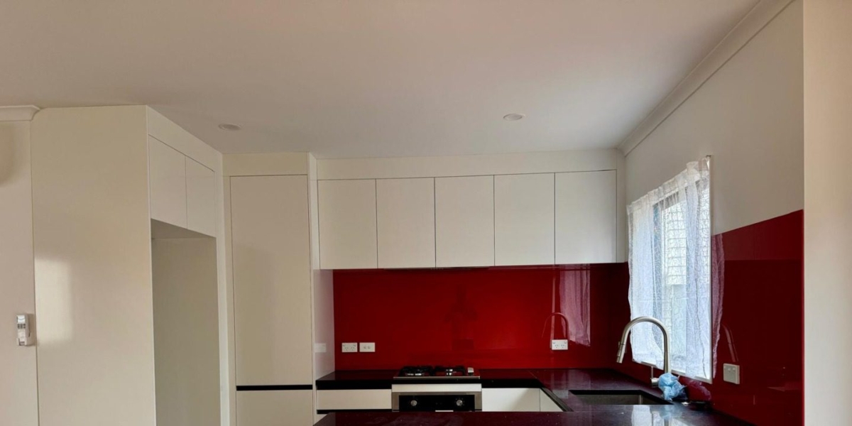 18A Memorial Avenue, Mount Roskill,   NZ