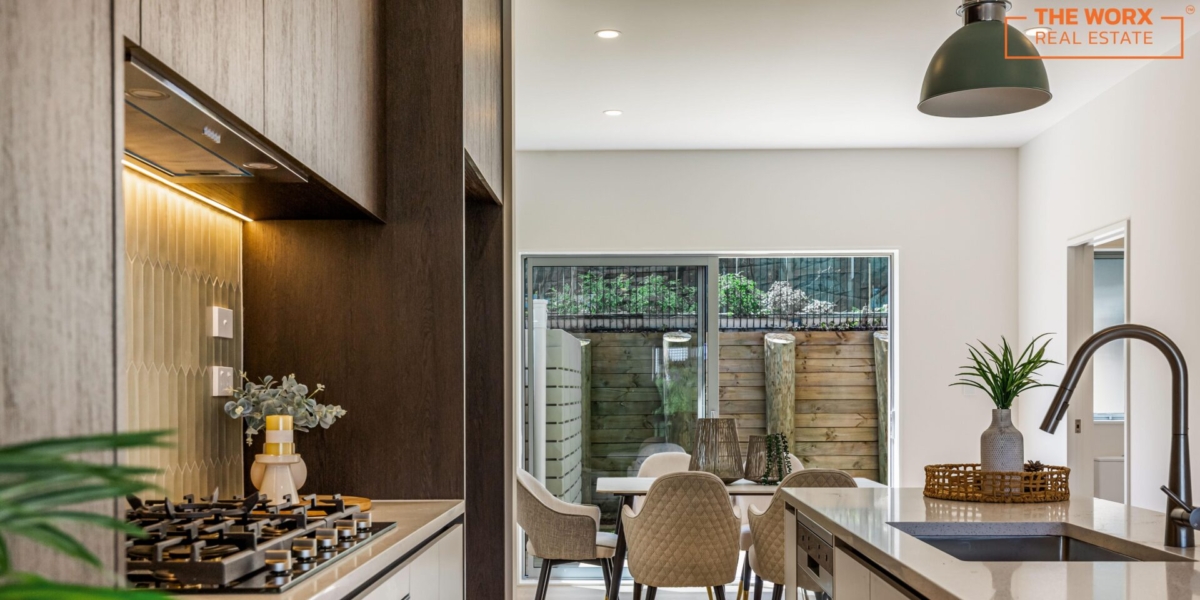 37 Lawson Creek Street, Massey, Auckland 0614 NZ