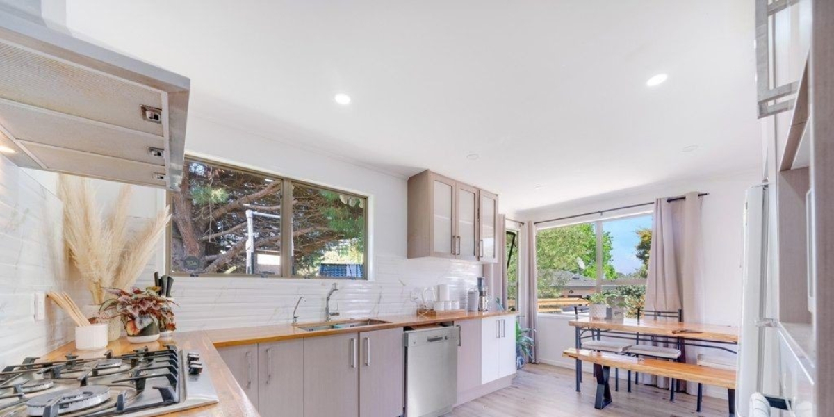 5 Rako Place, Manurewa,   NZ