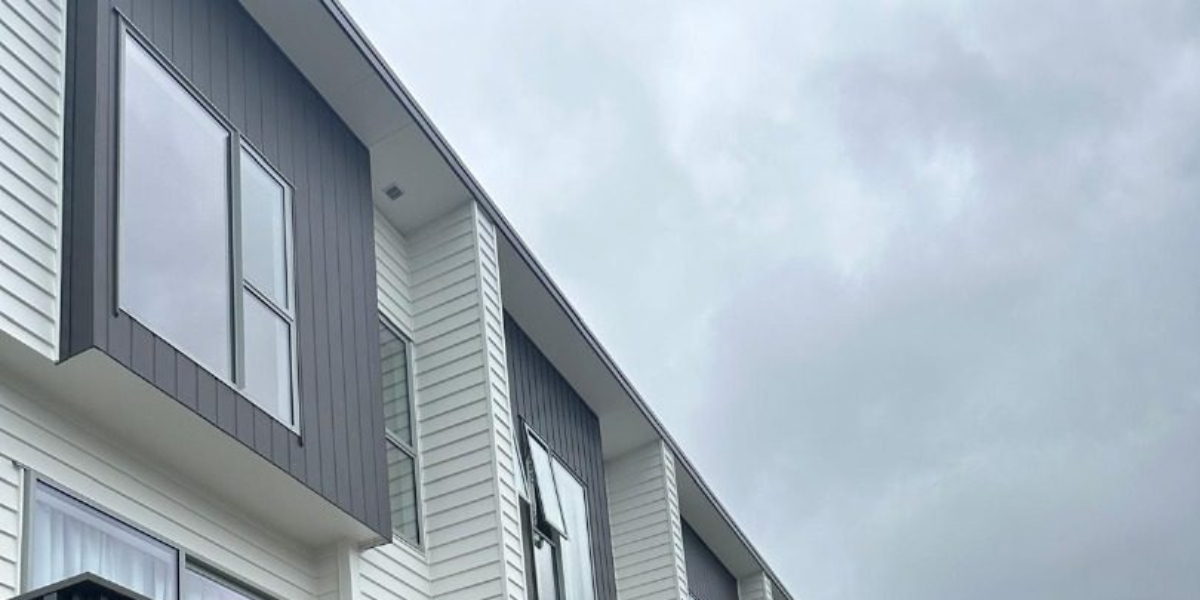 39 Lawson Creek Street, Massey,   NZ