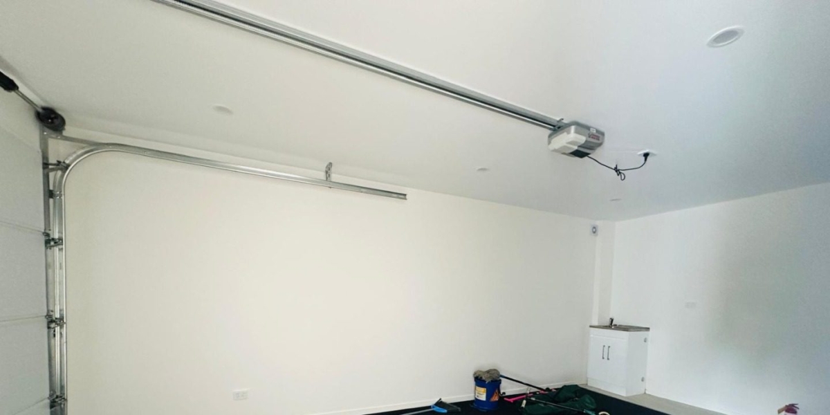 39 Lawson Creek Street, Massey,   NZ