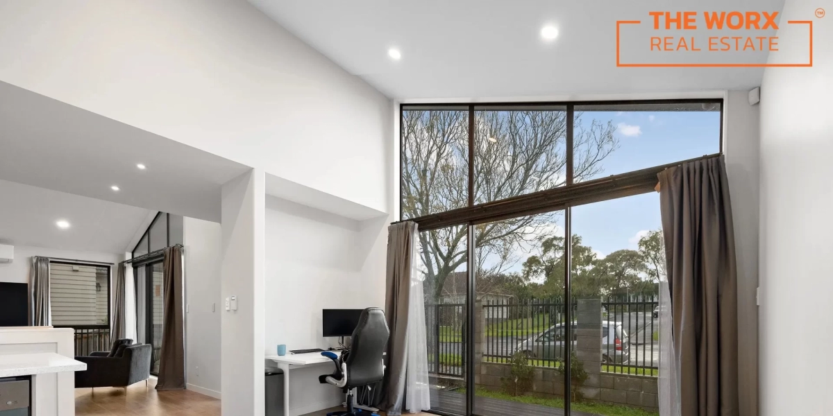 21 Eastview Road, Glen Innes, Auckland 1072 NZ