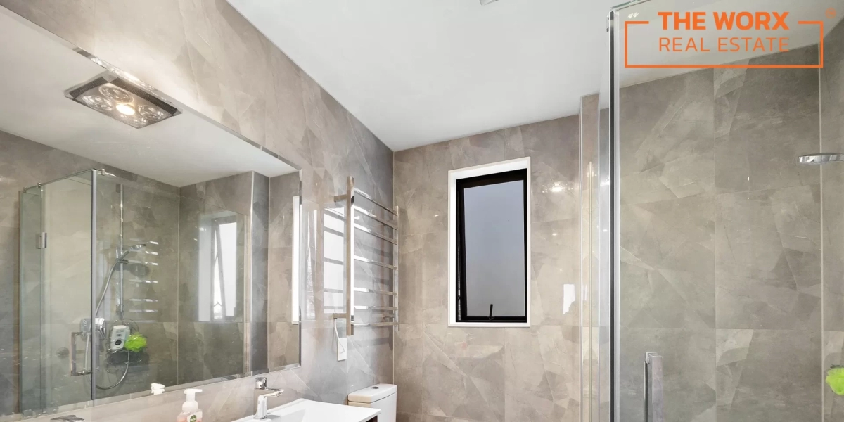 21 Eastview Road, Glen Innes, Auckland 1072 NZ