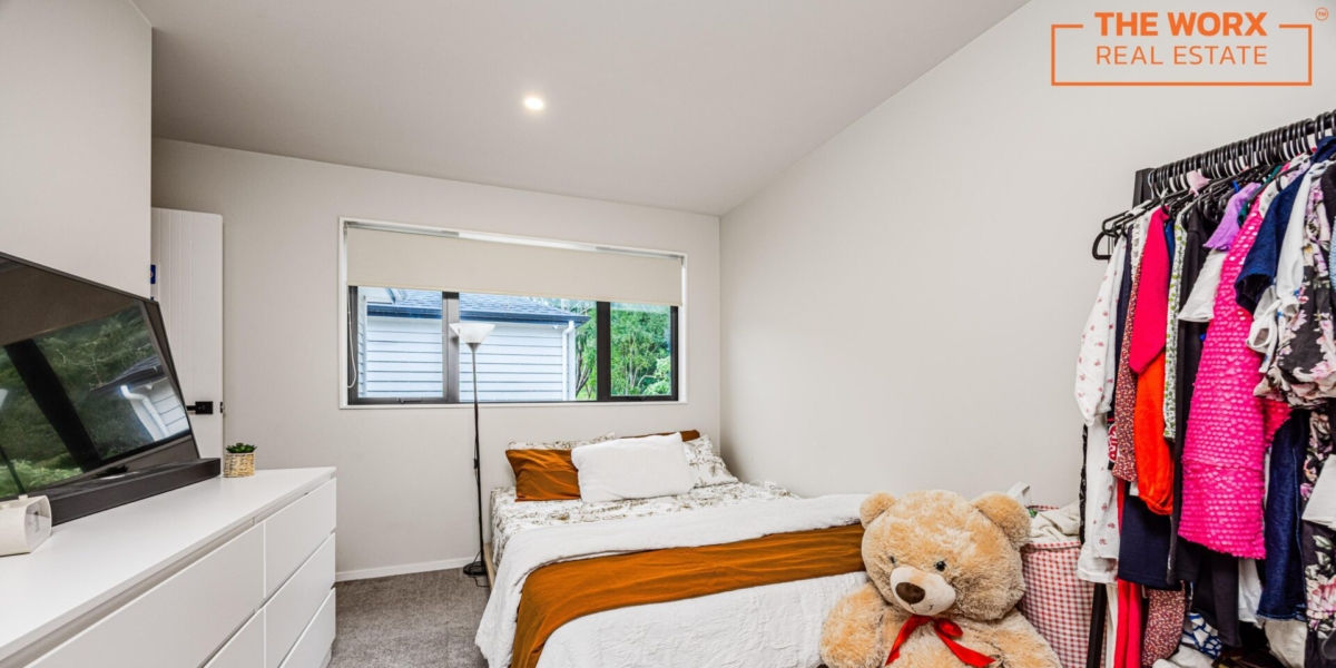 13B Yule Place, Massey, Auckland 0614 NZ