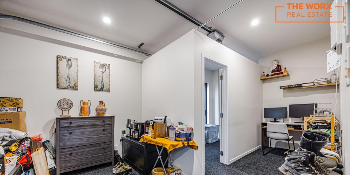 13B Yule Place, Massey, Auckland 0614 NZ