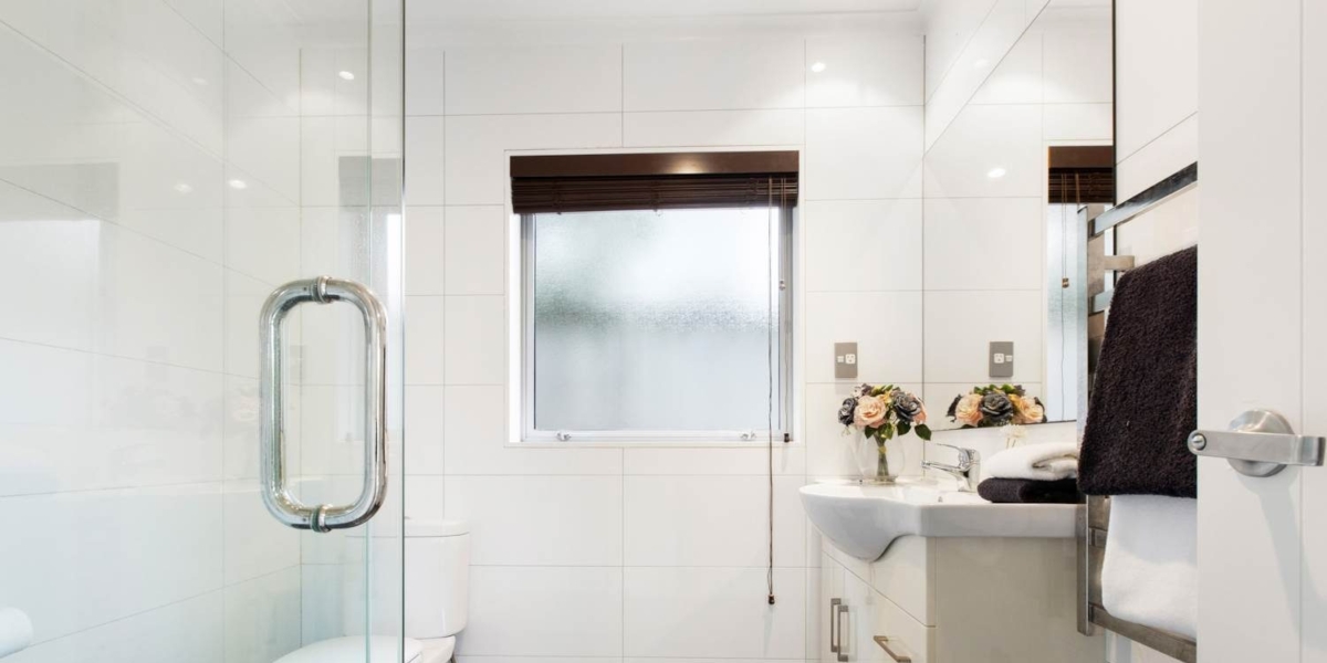 10 Coolaghy Drive, Flat Bush,   NZ