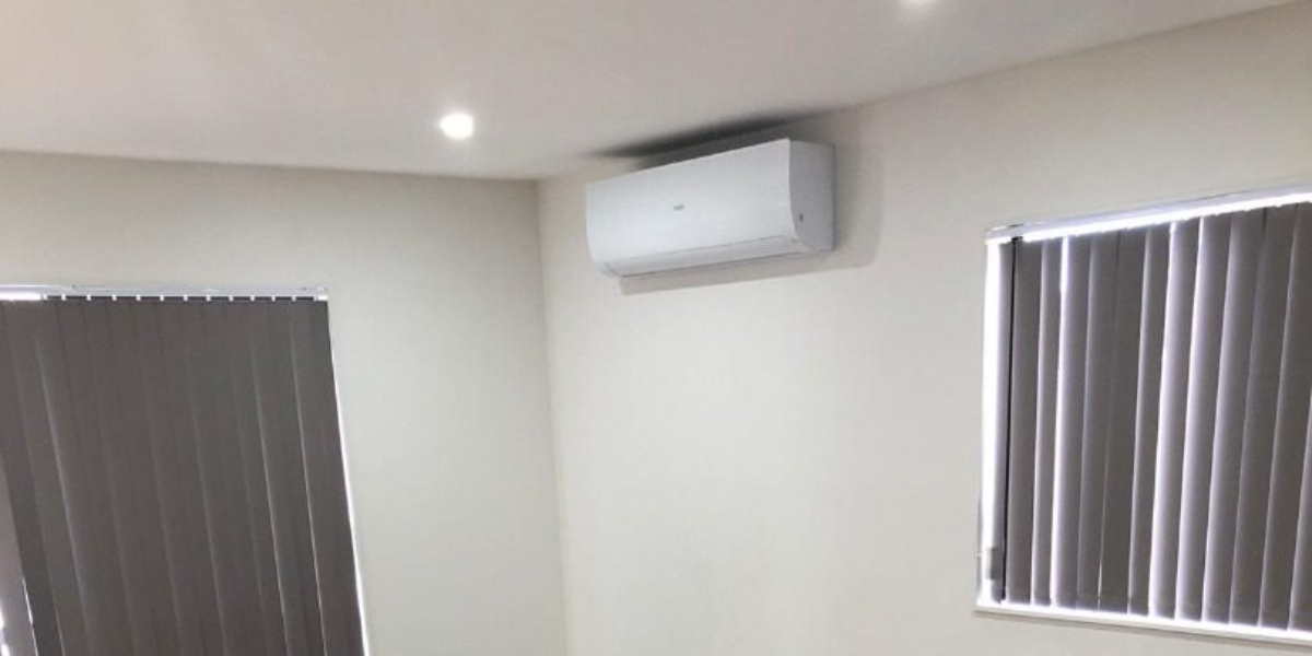 466A Massey Road, Mangere East,   NZ