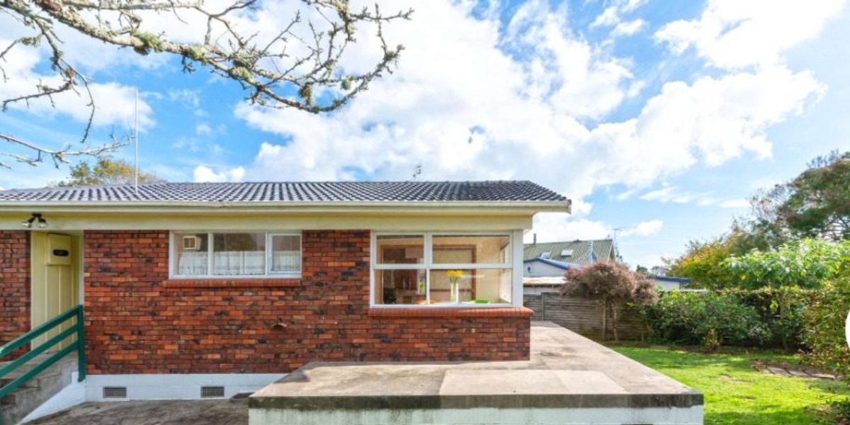9 Roys Road, Weymouth,   NZ