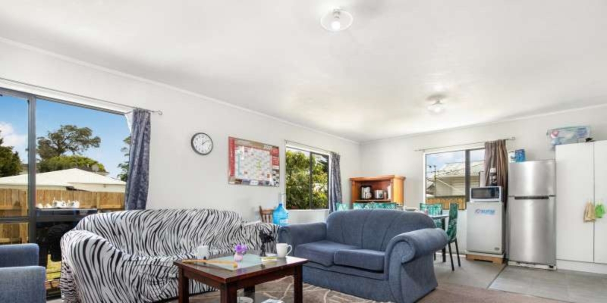 2/20 Eulogy Place, Randwick Park,   NZ