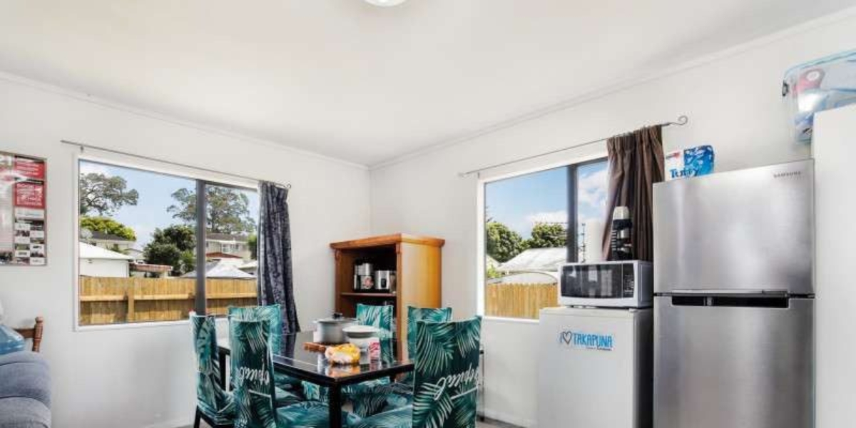 2/20 Eulogy Place, Randwick Park,   NZ