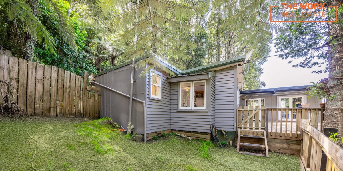 103 Laingholm Drive, Laingholm, Auckland 0604 NZ