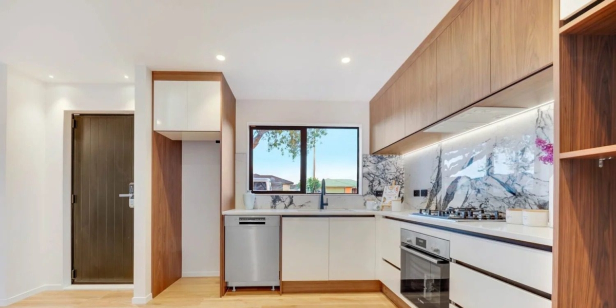 1/511 Massey Road, Mangere,   NZ