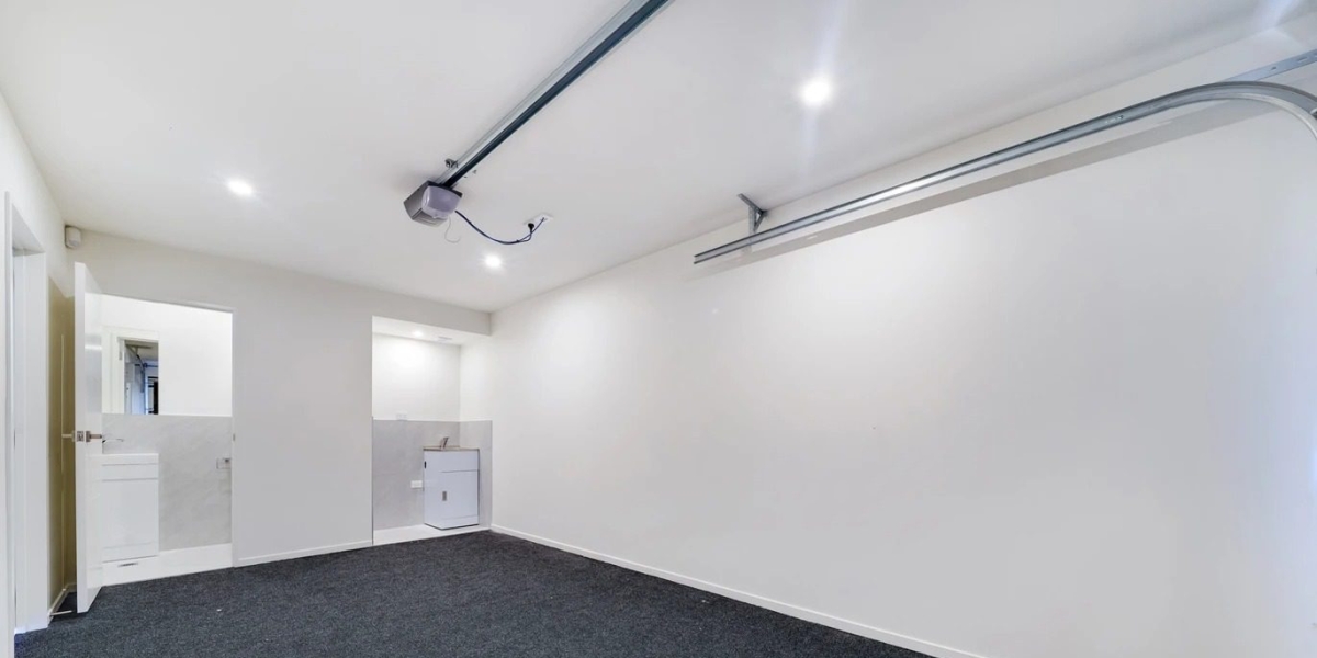 13F Caspar Road, Papatoetoe,   NZ