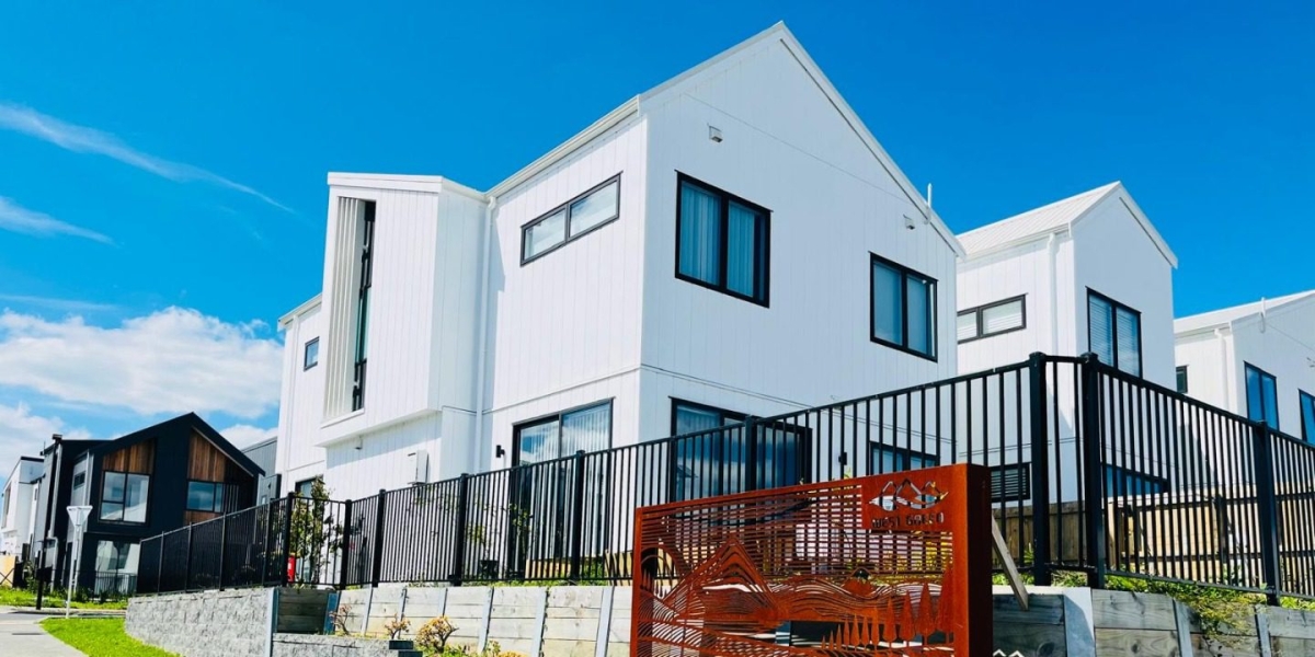 2 Porowha Road, Westgate,   NZ