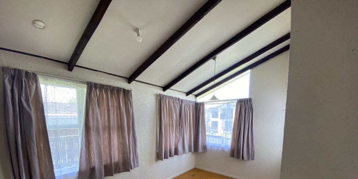 27 Royal Arch Place, Rosehill,   NZ