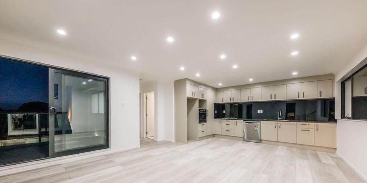 31D Waddell Avenue, Point England,   NZ