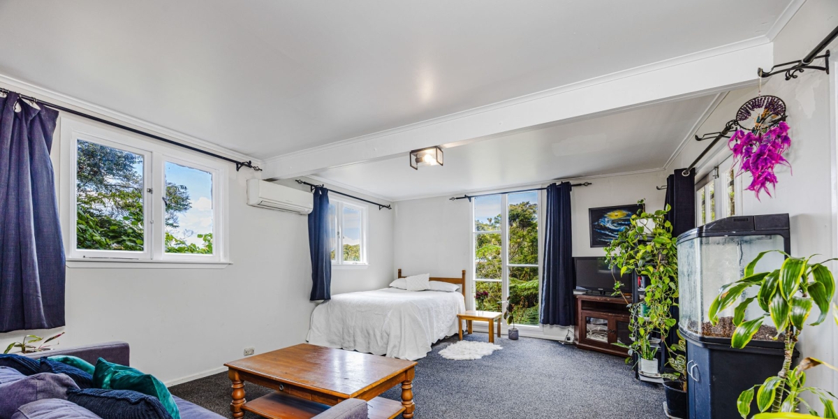 103 Laingholm Drive, Laingholm, Auckland 0604 NZ