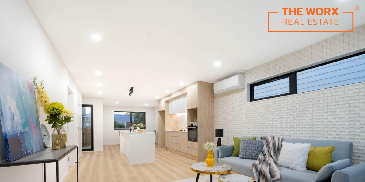 114 A-C Carnoustie Drive, Wattle Downs, Auckland 2103 NZ