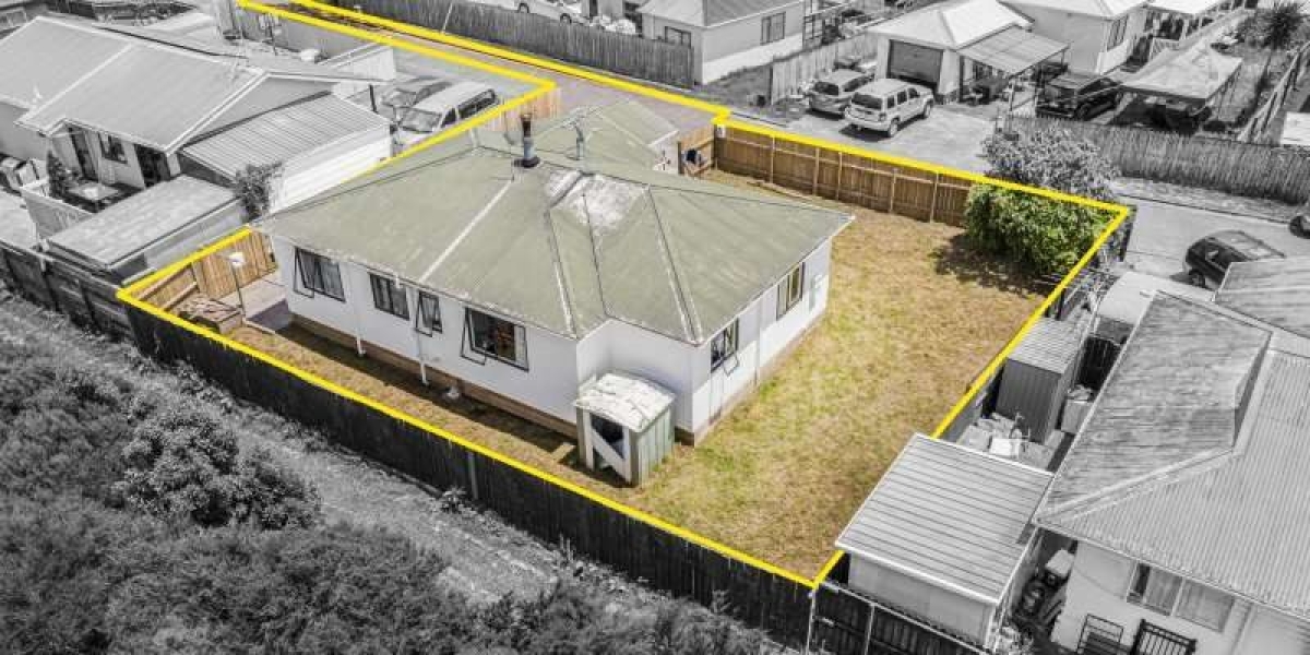 2/20 Eulogy Place, Randwick Park,   NZ