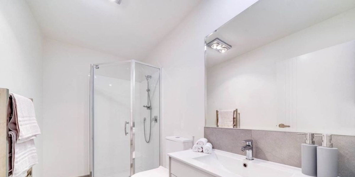 34D James Street, Mangere East,   NZ