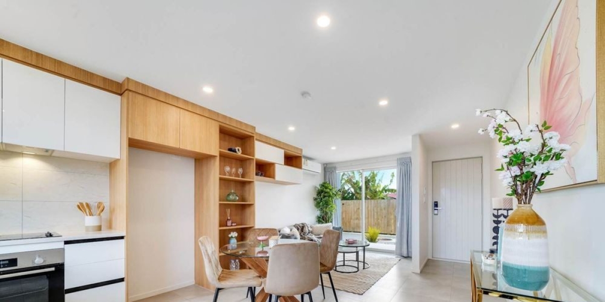 34D James Street, Mangere East,   NZ