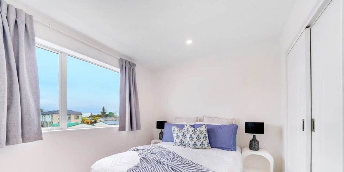 34D James Street, Mangere East,   NZ