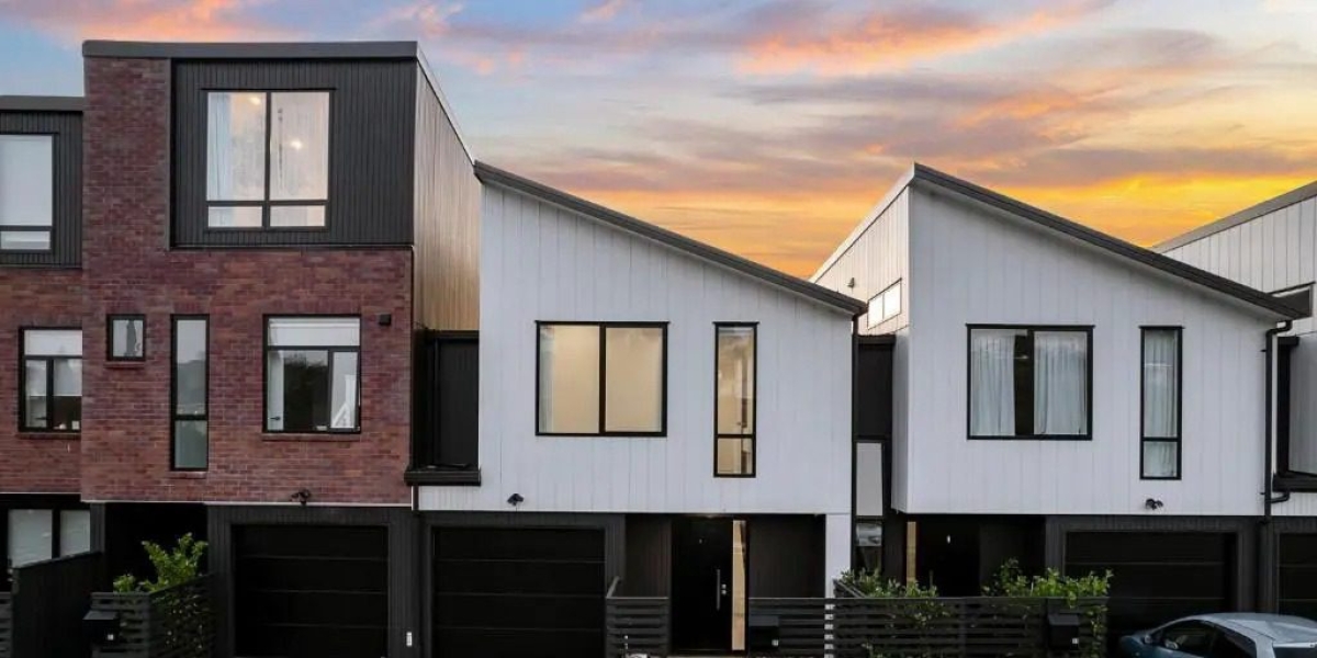 29 Lewis Road, Pakuranga,   NZ